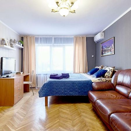 L3-82 Main Street- Modern New Three 3 Separate 3Bedrooms 100 M2 - Central Location, Metro Palace Of Sports - Gulliver Mall, Arena City 키예프 외부 사진