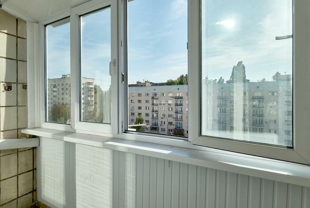 L3-82 Main Street- Modern New Three 3 Separate 3Bedrooms 100 M2 - Central Location, Metro Palace Of Sports - Gulliver Mall, Arena City 키예프 외부 사진